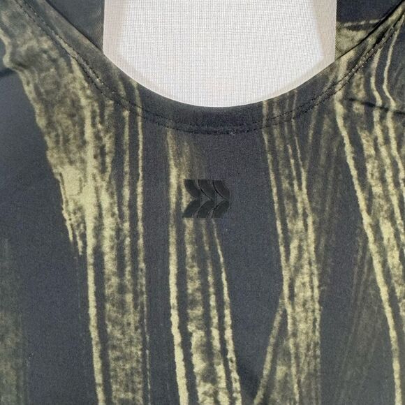 All in Motion black and olive green strappy back one piece swimsuit size medium - Picture 5 of 7